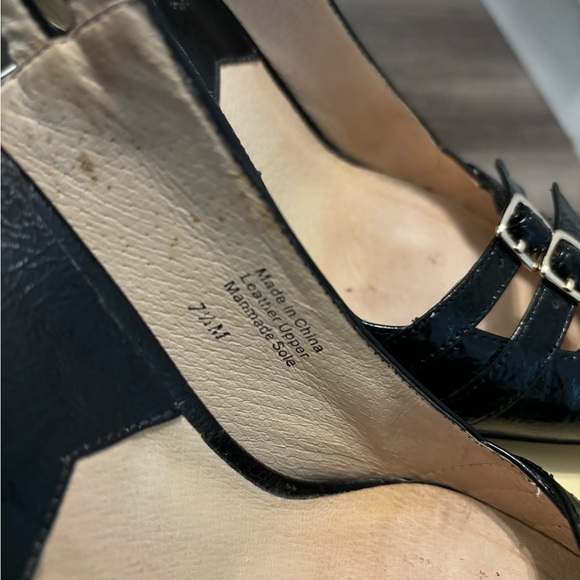 Michael Michael Kors Leather Pumps, 7.5 - Picture 4 of 5